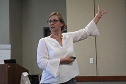 Dr. Marina Kalyuzhnaya